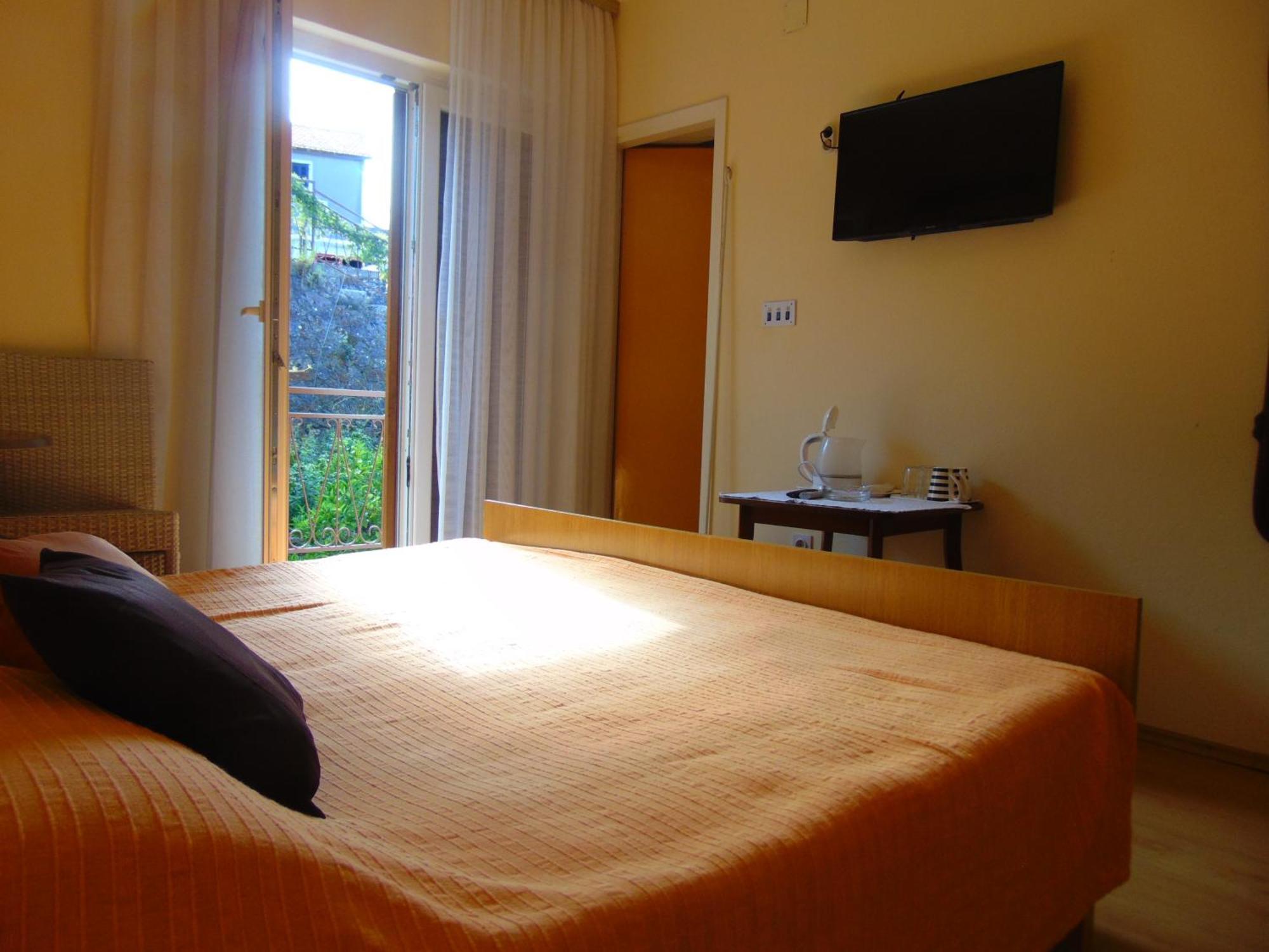 Guest House Jelsa Jelsa  Oda fotoğraf