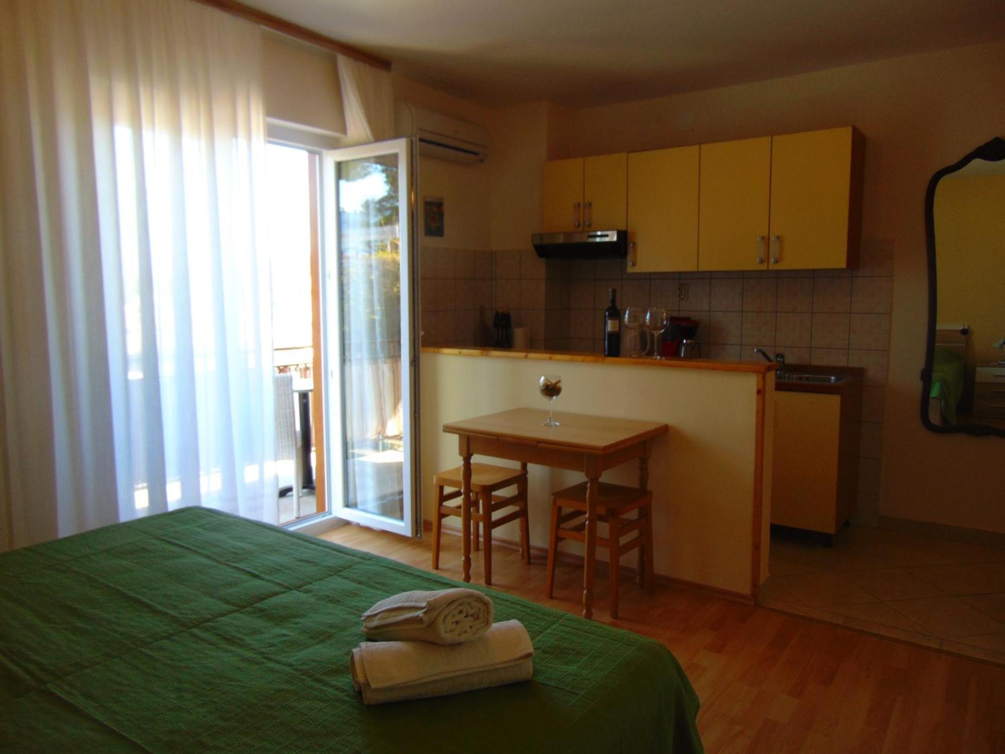 Guest House Jelsa Jelsa  Oda fotoğraf