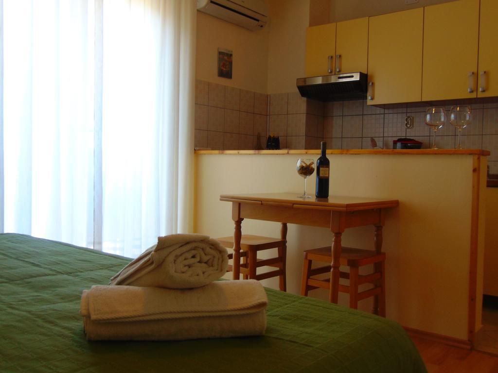 Guest House Jelsa Jelsa  Dış mekan fotoğraf